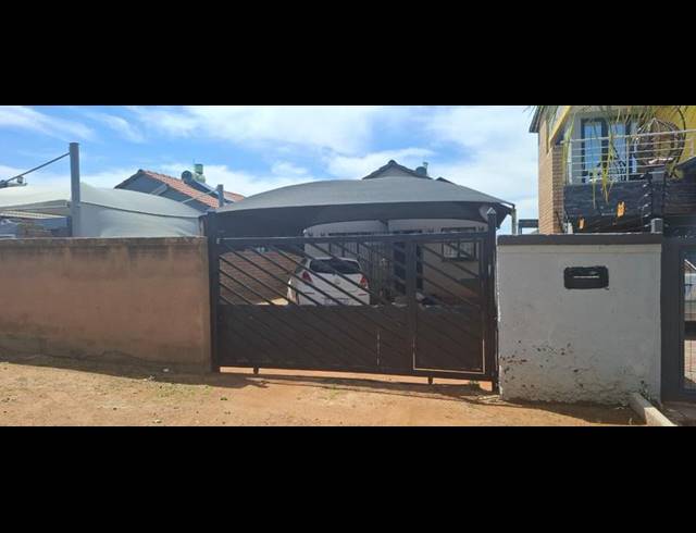 2 BEDROOM PROPERTY TO RENT IN SOSHANGUVE VV